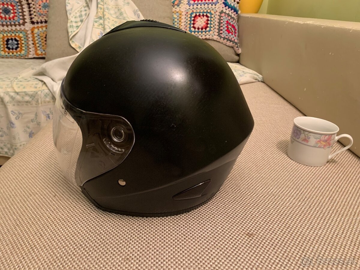 Predam kvalitnu prilbu TAYGA na motocykel-alebo kolobezku - 3