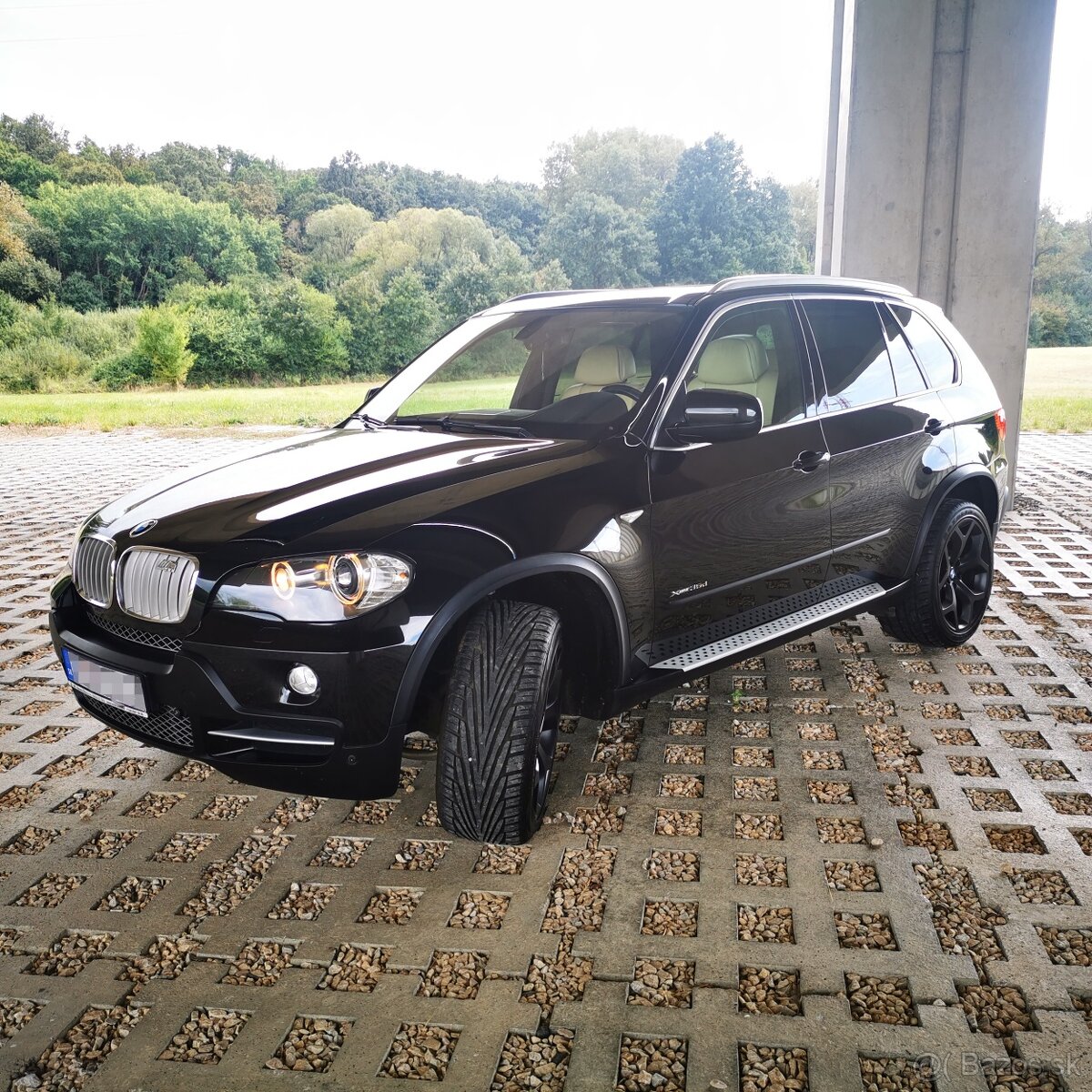 Predám BMW X5 e70 - 3