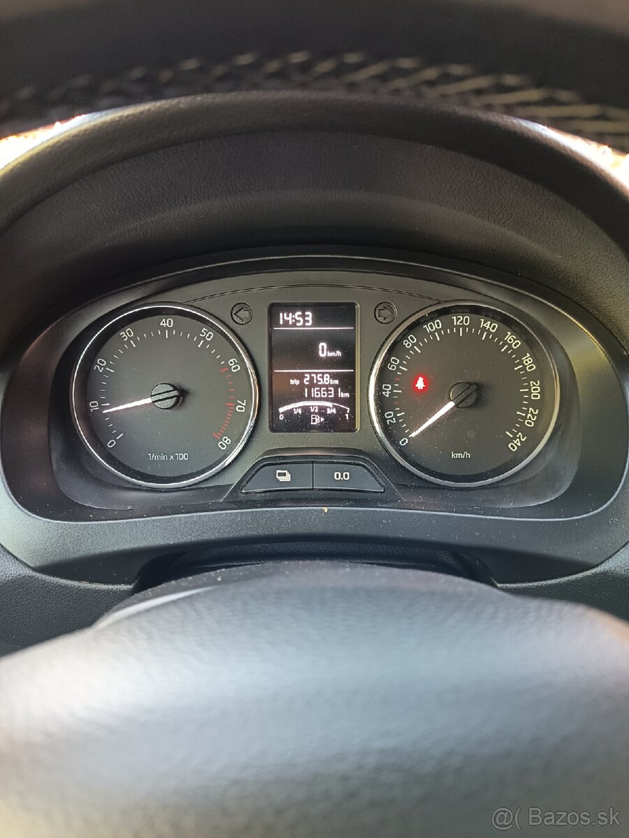 Škoda Rapid 1.2 tsi 63 kw - 3