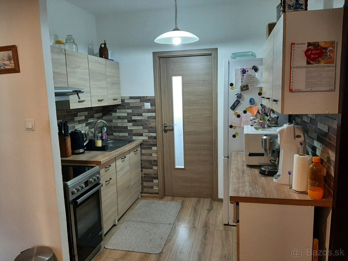 3-izbový byt s balkónom, Slavošovce - 3