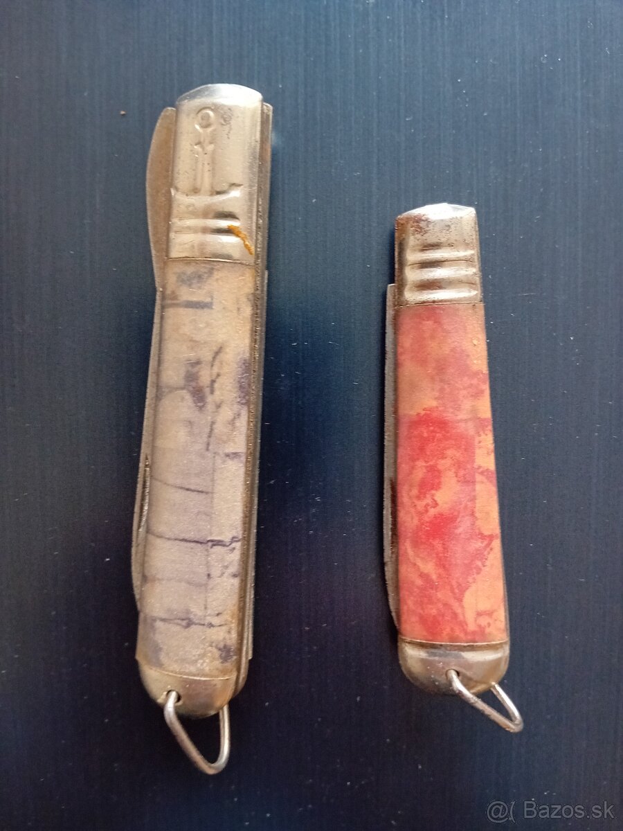 Starý pečiatkový vankúš a nožíky - 3