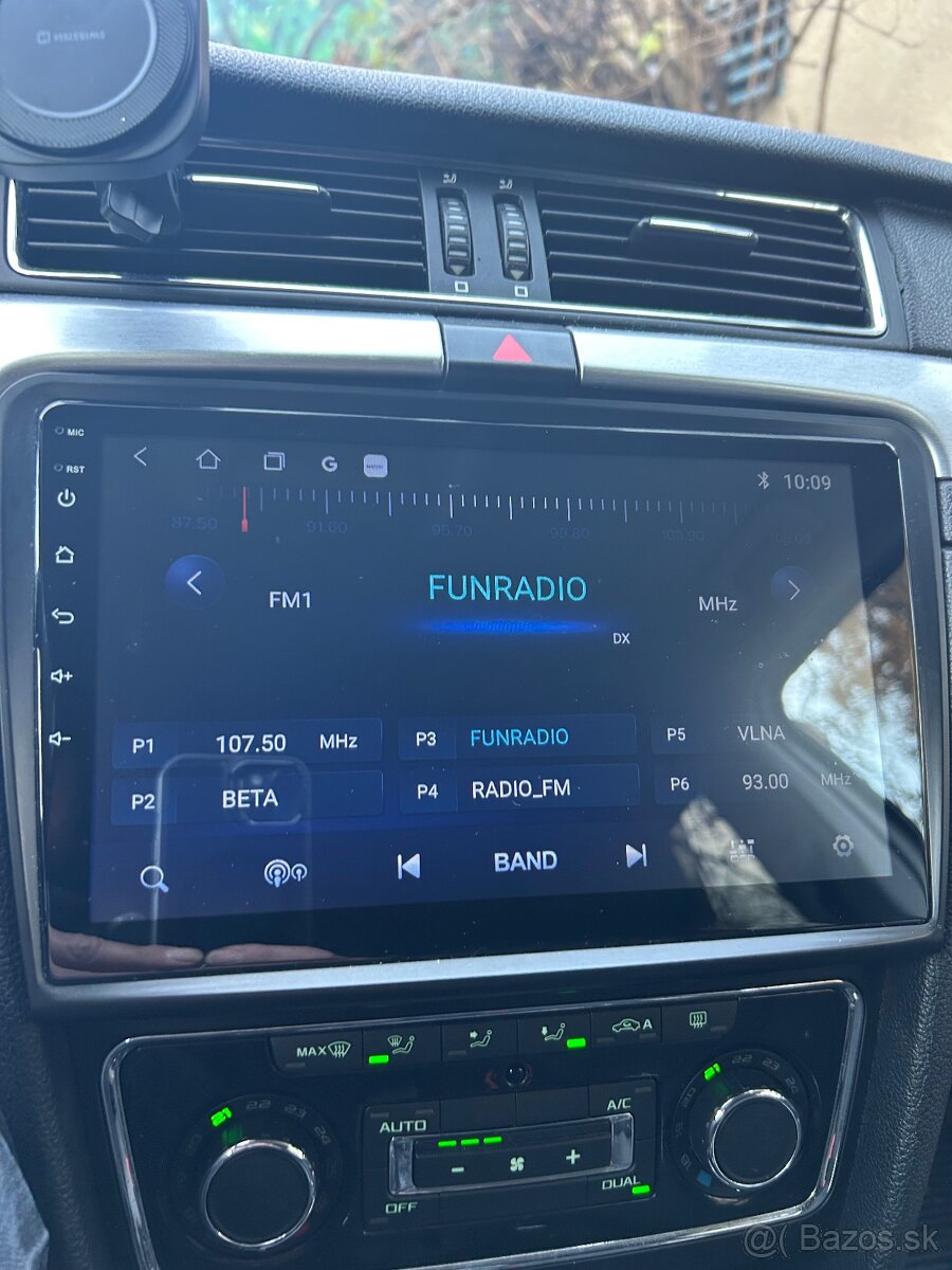 Dotykové radio pre Superb 2 - 3