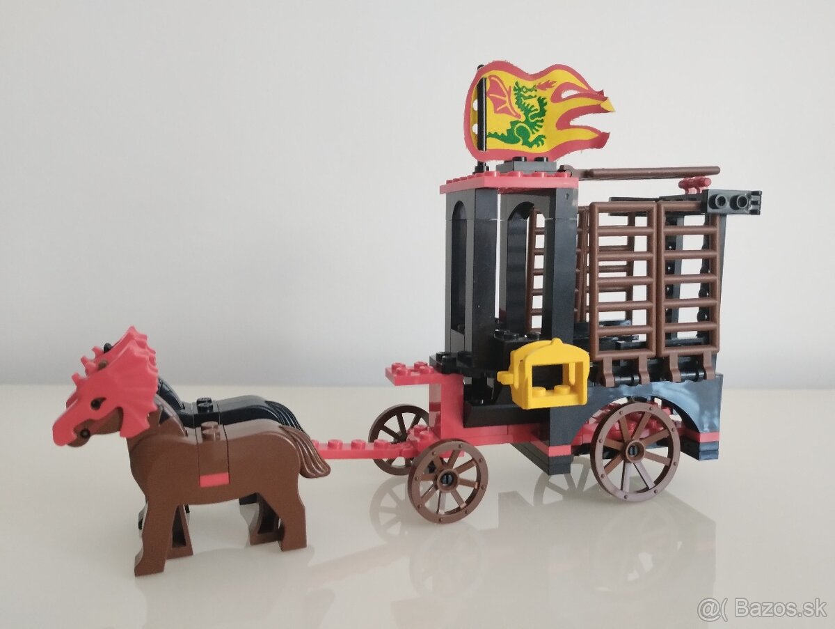 LEGO Castle 6056 Dragon Wagon - 3