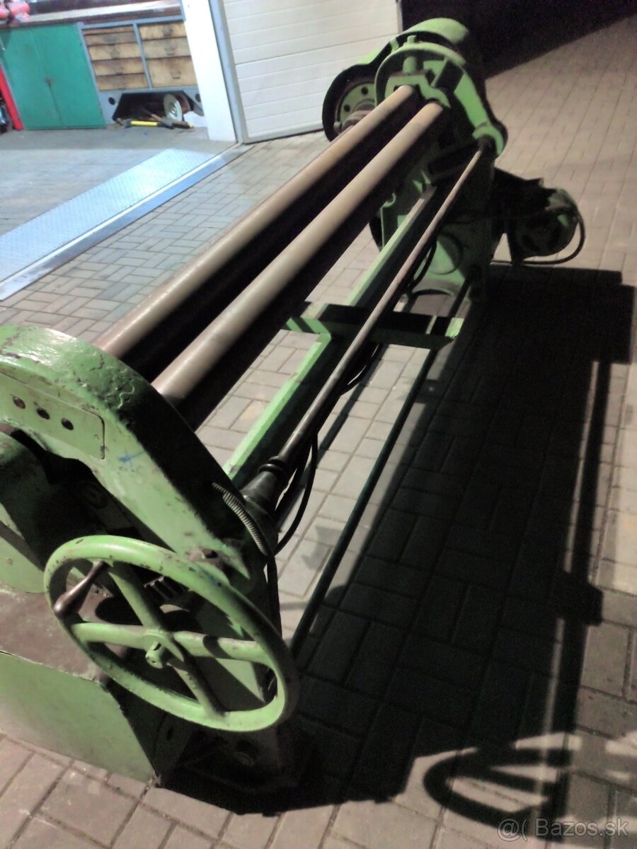 Zakruzovacka, stačecka - 3