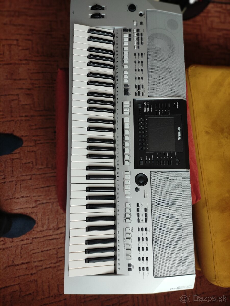 Yamaha PSR S 900 - 3