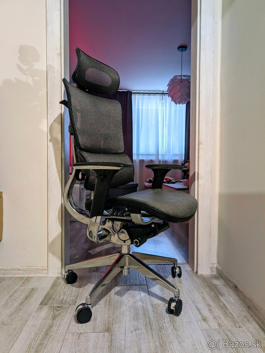 Predám luxusnú kancelársku stoličku Mosh Airflow 801 - 3