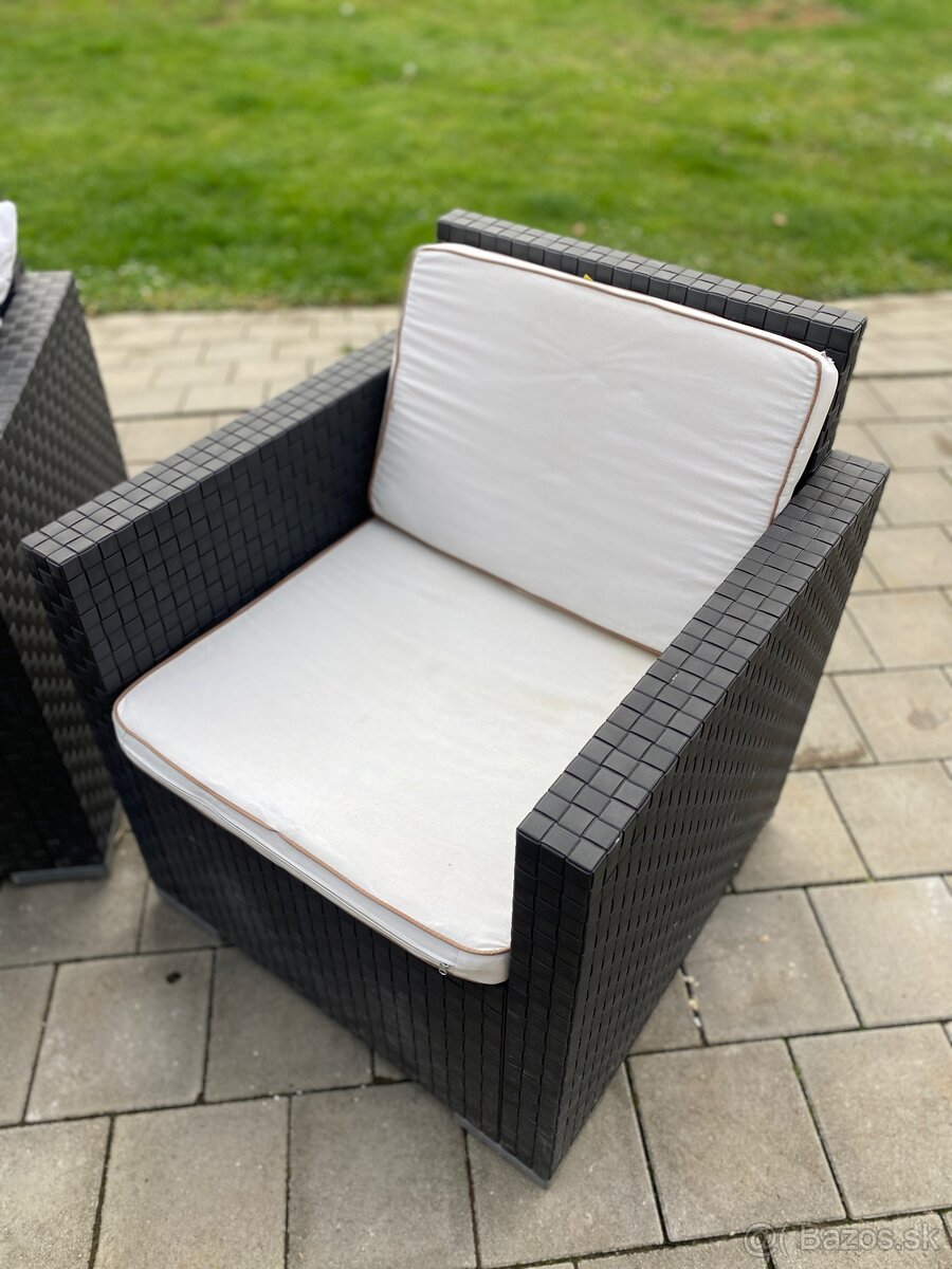 Záhradné sedenie 2+1+1 - 3
