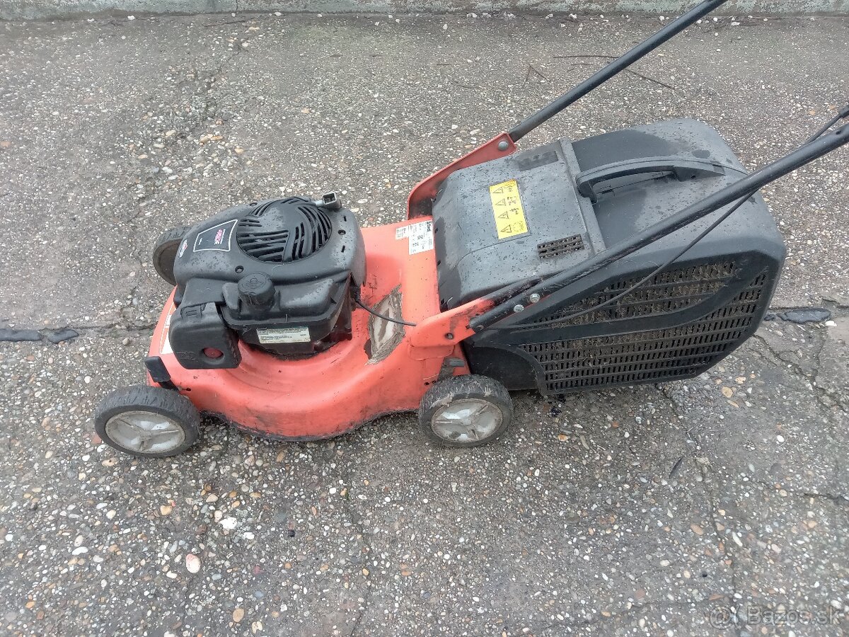 Benzinova kosacka - 3