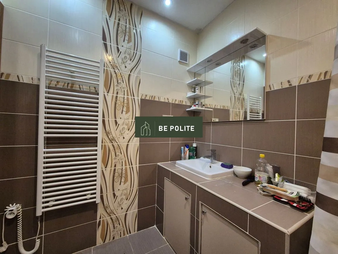 Predaj 3-izb.zrekonštruovaný byt,73 m2, loggia, RIII, Levice - 3