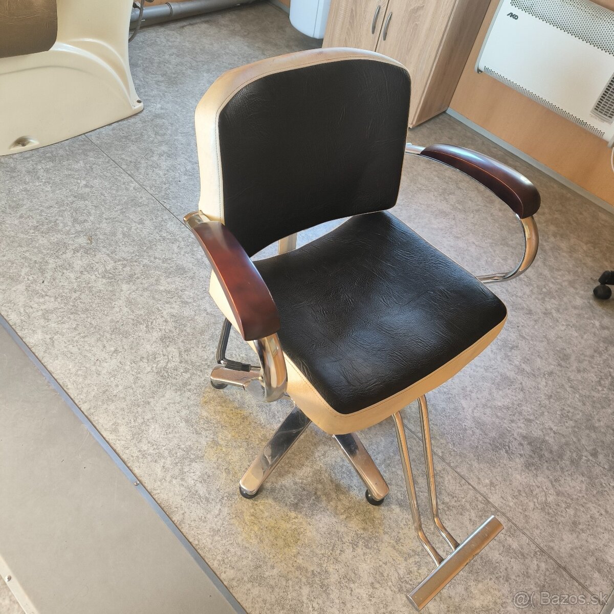 Predám umývací box+ stoličku - 3