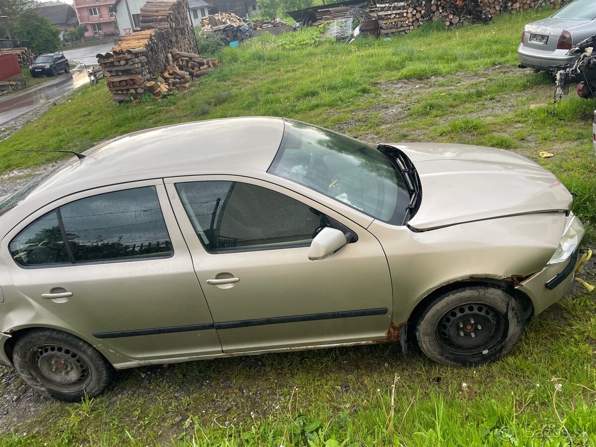 Rozpredam Škoda Octavia 2 - 3