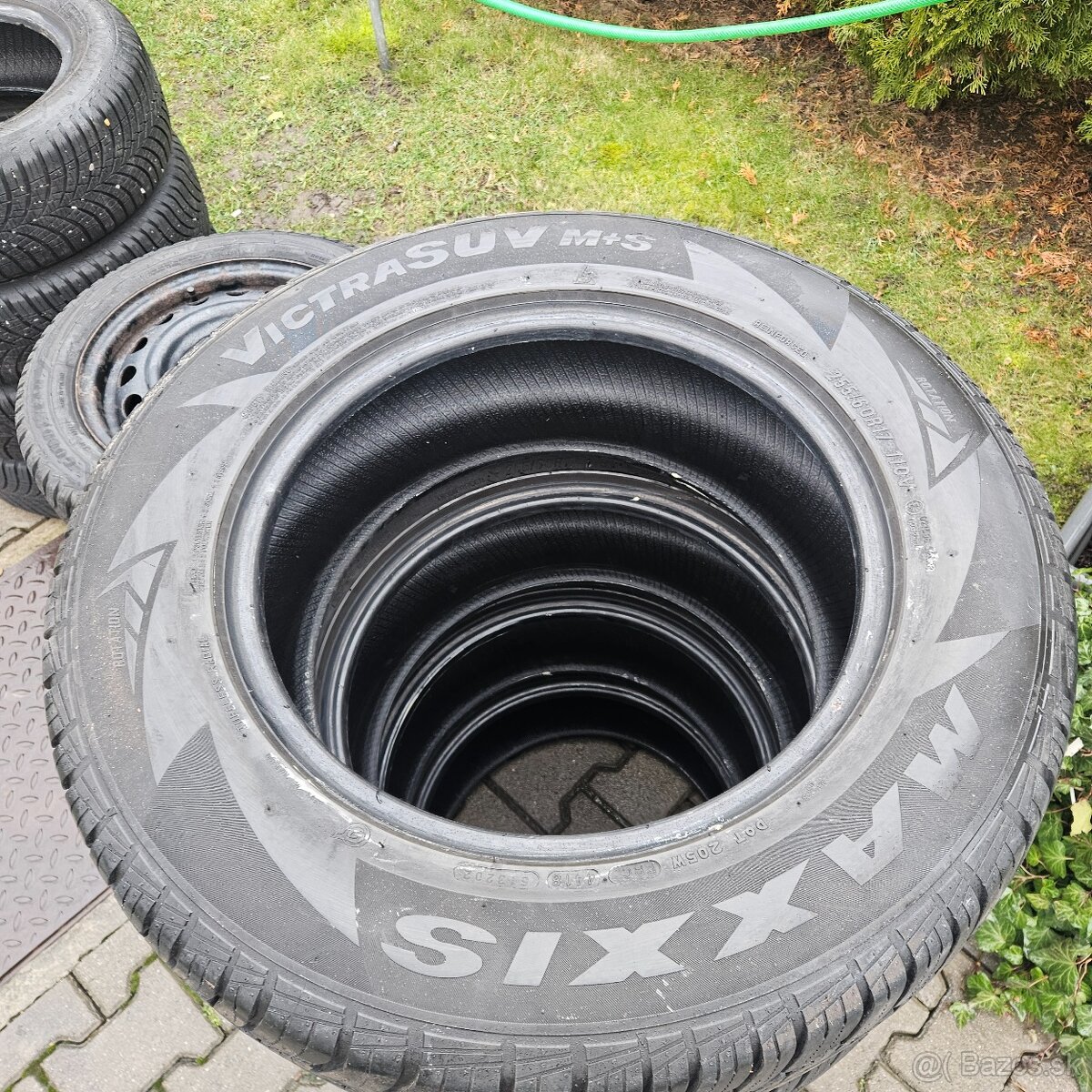 255/60 r17 Maxxis - 3