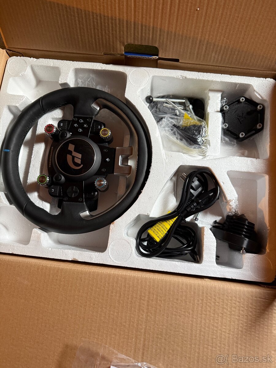 Thrustmaster T-GT2 a T-LCM pedále spolu - 3