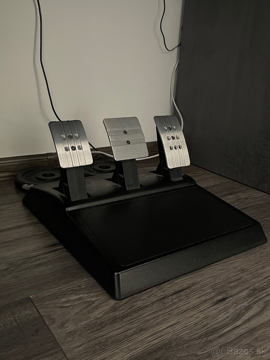 Thrustmaster T300 RS GT Edition - 3