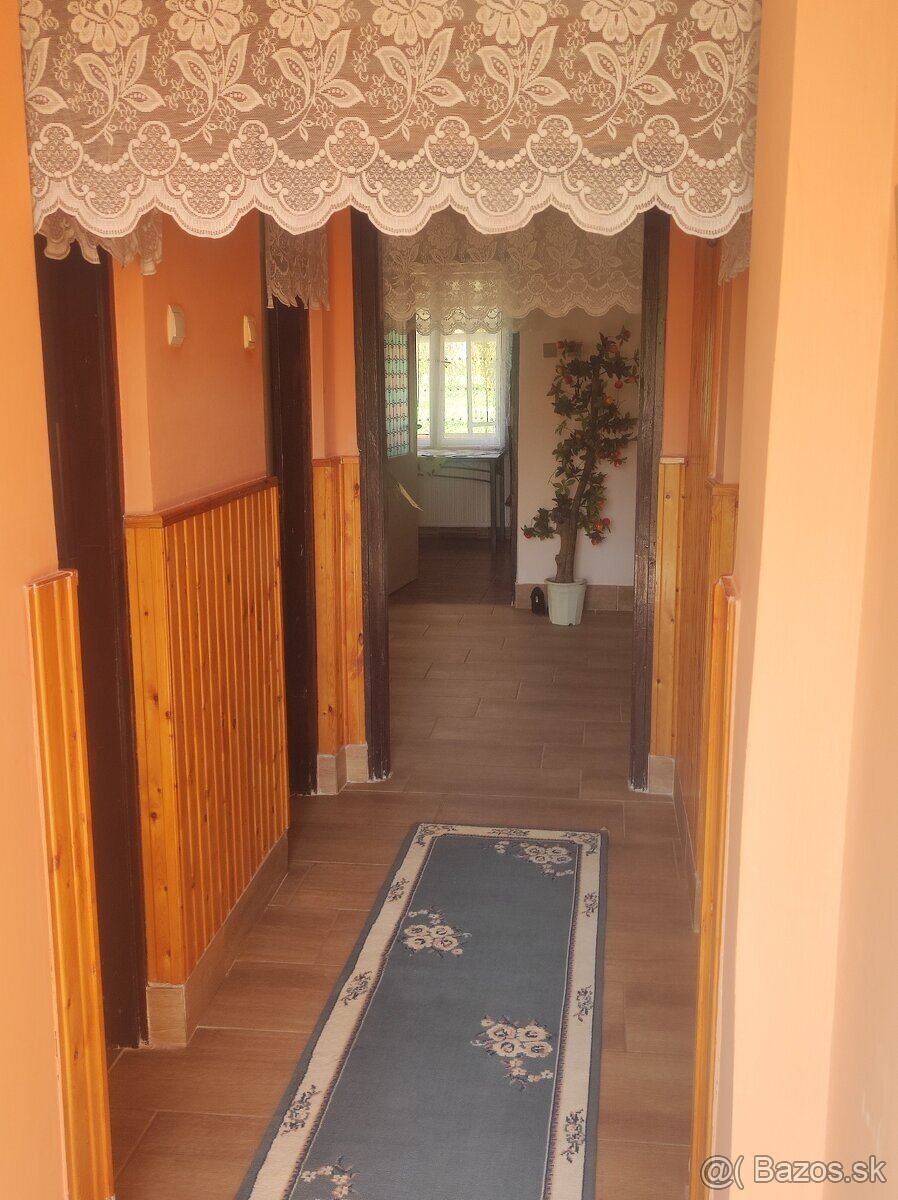 Ponúkame Vám na predaj rodinný dom v obci Léh - Maďarsko - 3