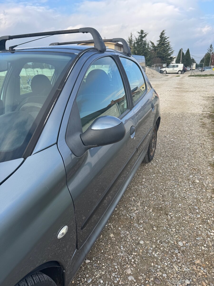 Predám peugeot 206 2007 - 3