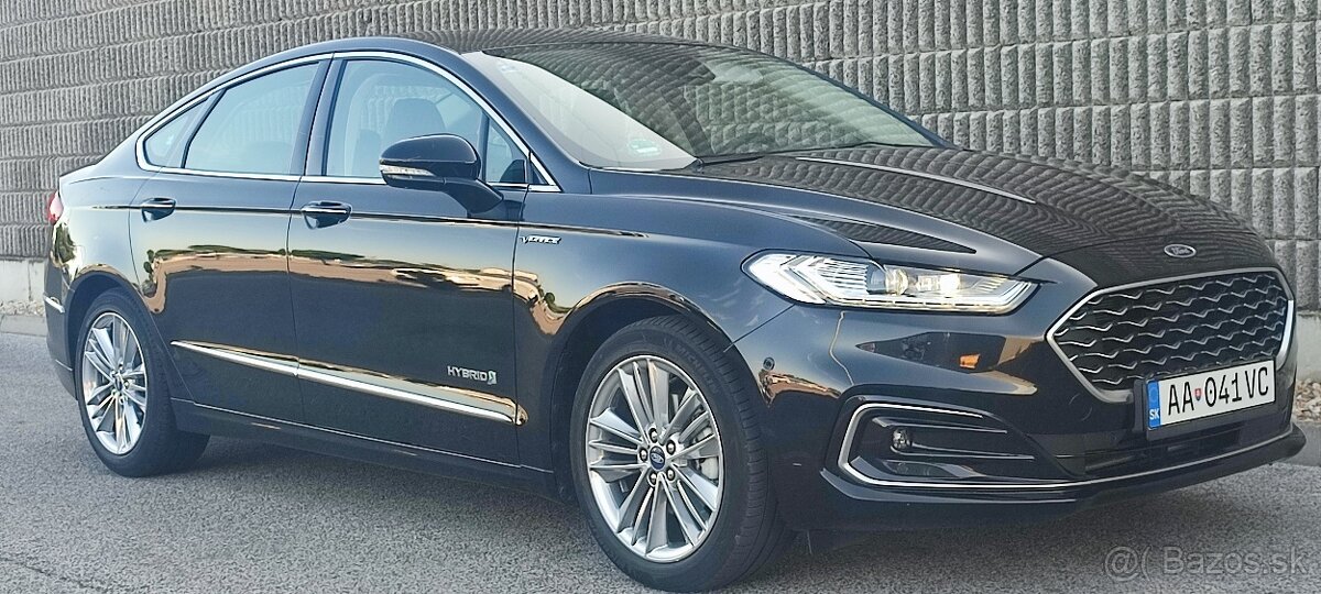 Ford Mondeo VIGNALE HYBRID 2,0 BENZIN+HEV,14159KM - 3