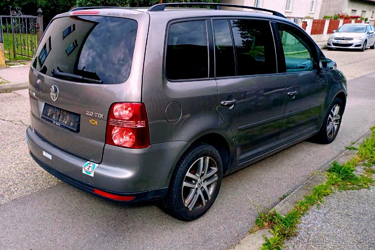 VW TOURAN 2.0TDI - PREDAJ AJ NA SPLÁTKY - 3