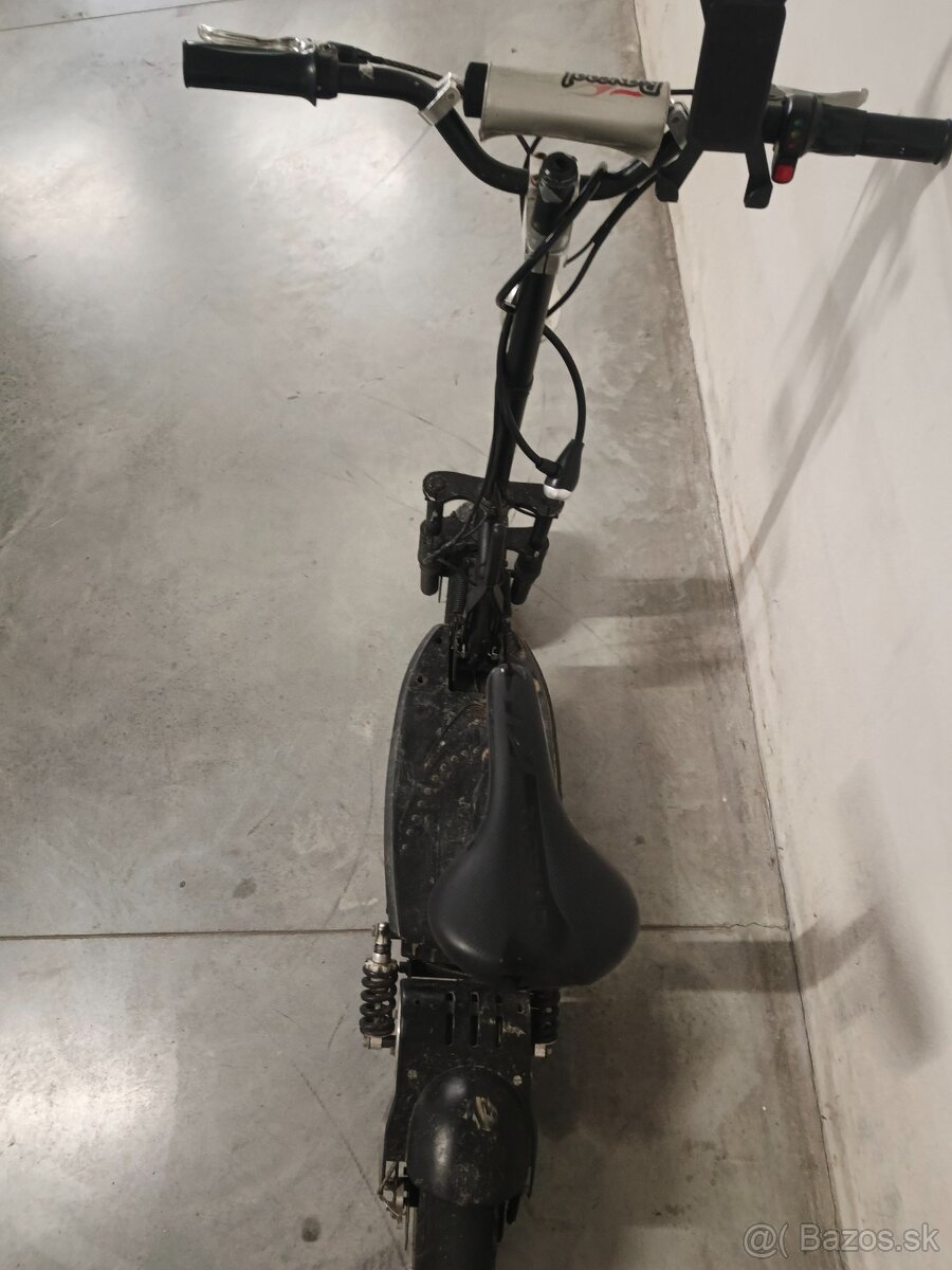 Elektrická kolobežka - 3