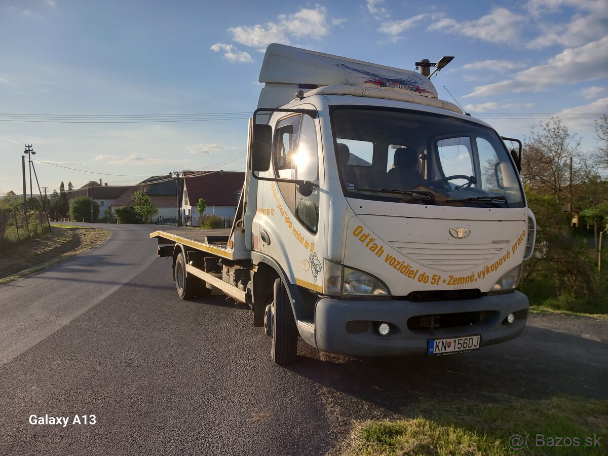 Predám odtahový špecial 9T - 3