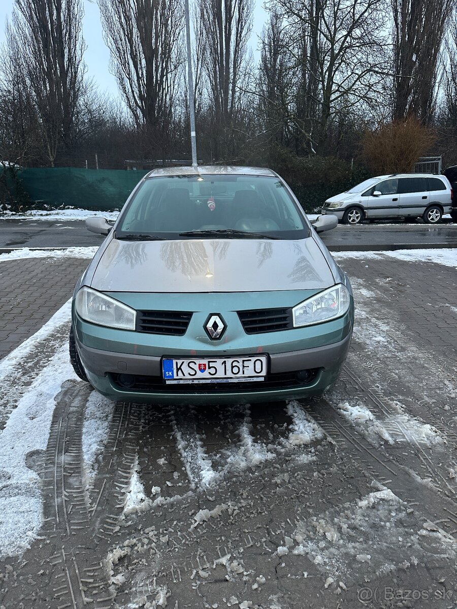 Renault Megane 1.6 - 3
