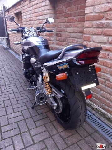 Yamaha XJR1300SP - 3