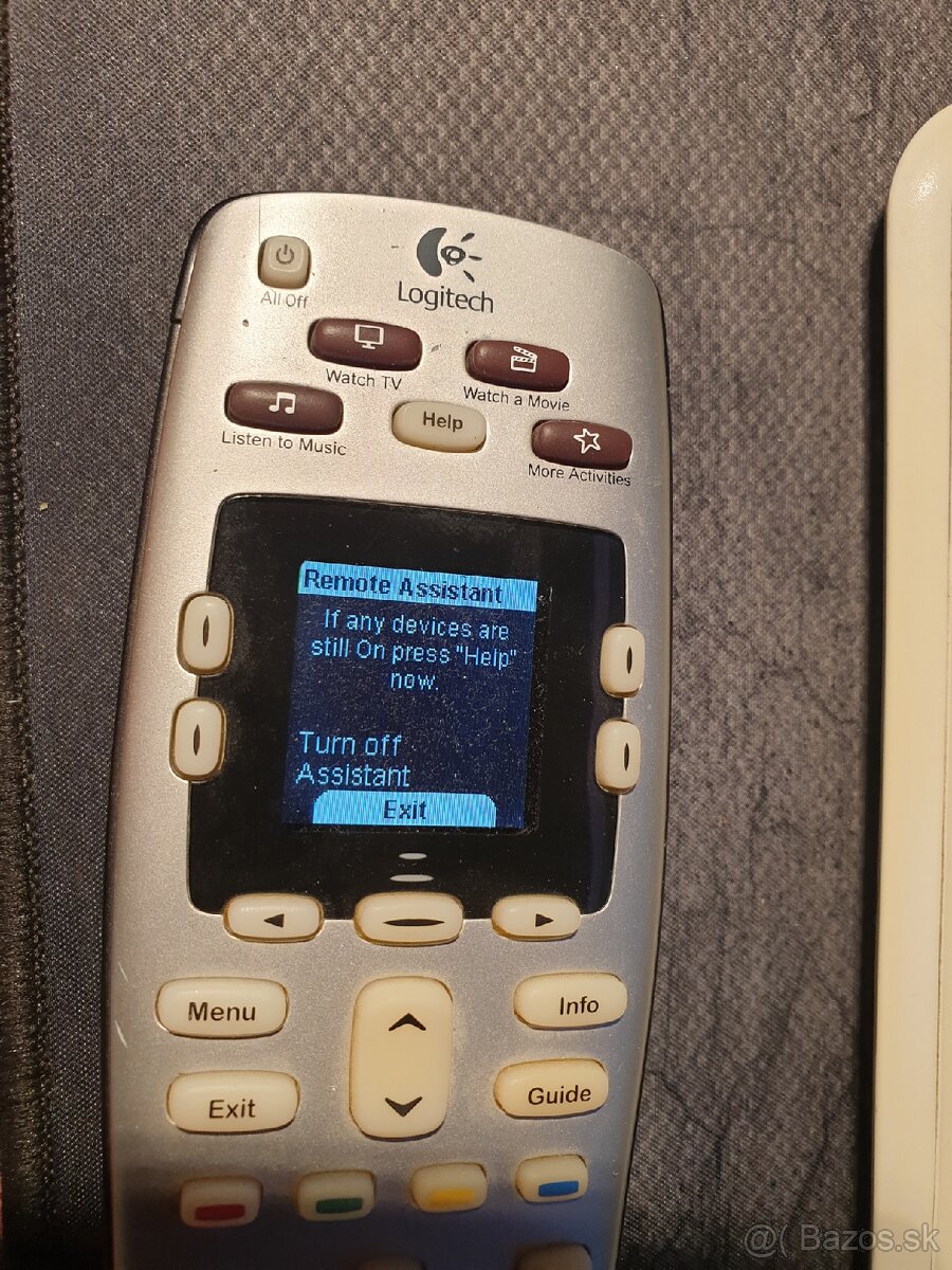 Univerzálny diaľkový ovládač Logitech Harmony 600 - 3