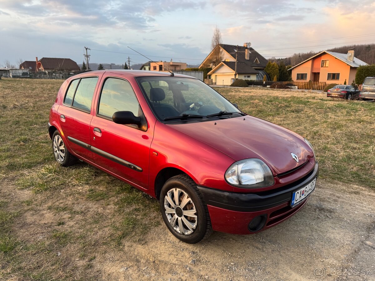 Renault clio - 3
