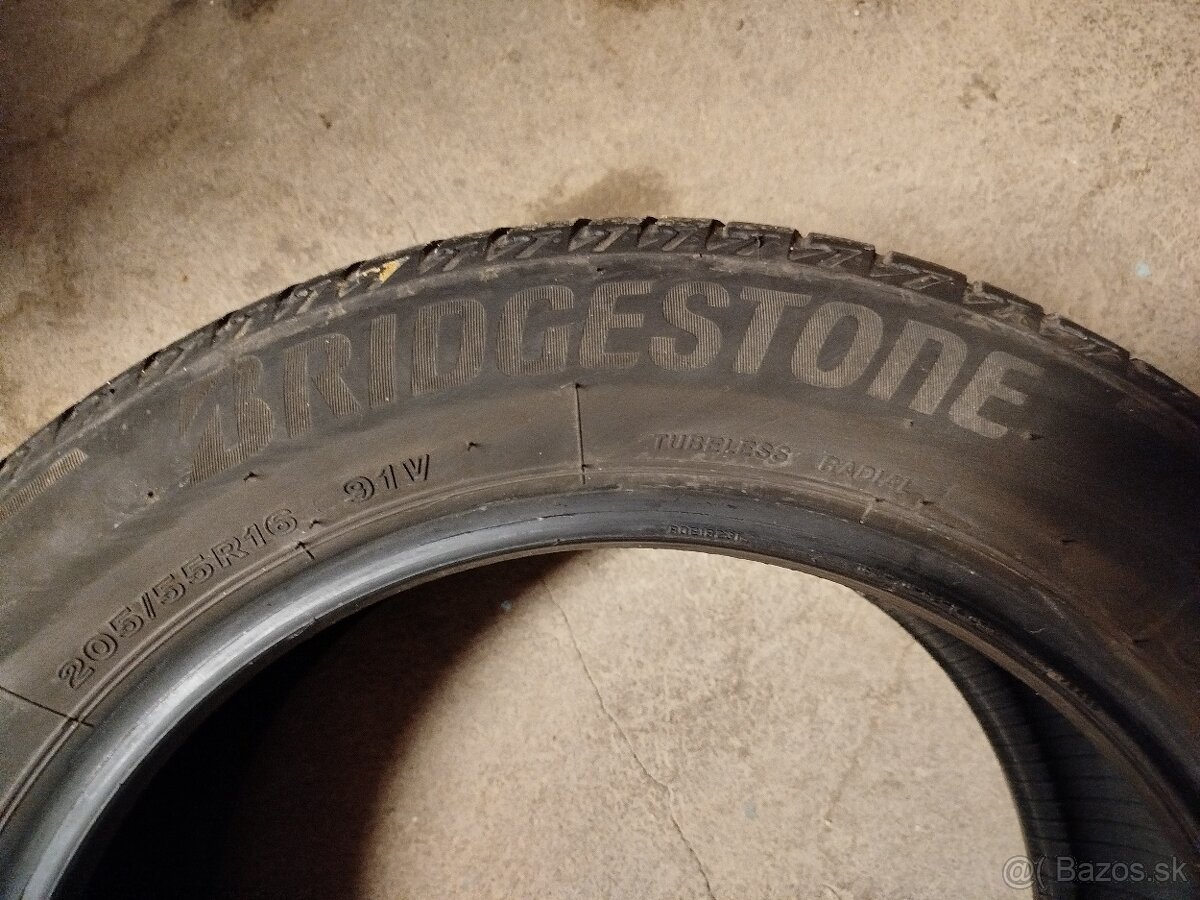 205/55 R16 - 3