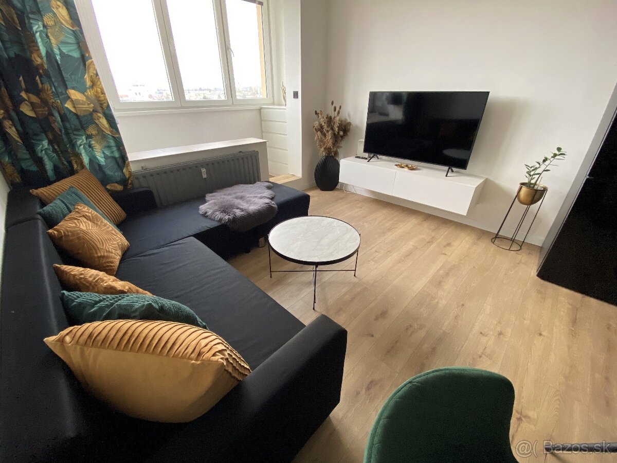 ✨ 2i byt - centrum - zariadený a komplet vybavený - 3