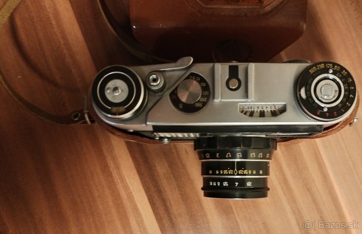 Starý retro fotoaparát do zbierky - 3