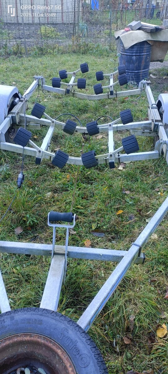 Prívesný vozík na loď - 3