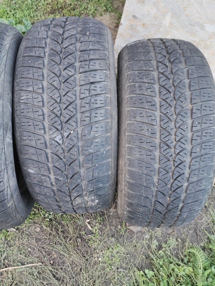 Predám 225/55 r16 - 3