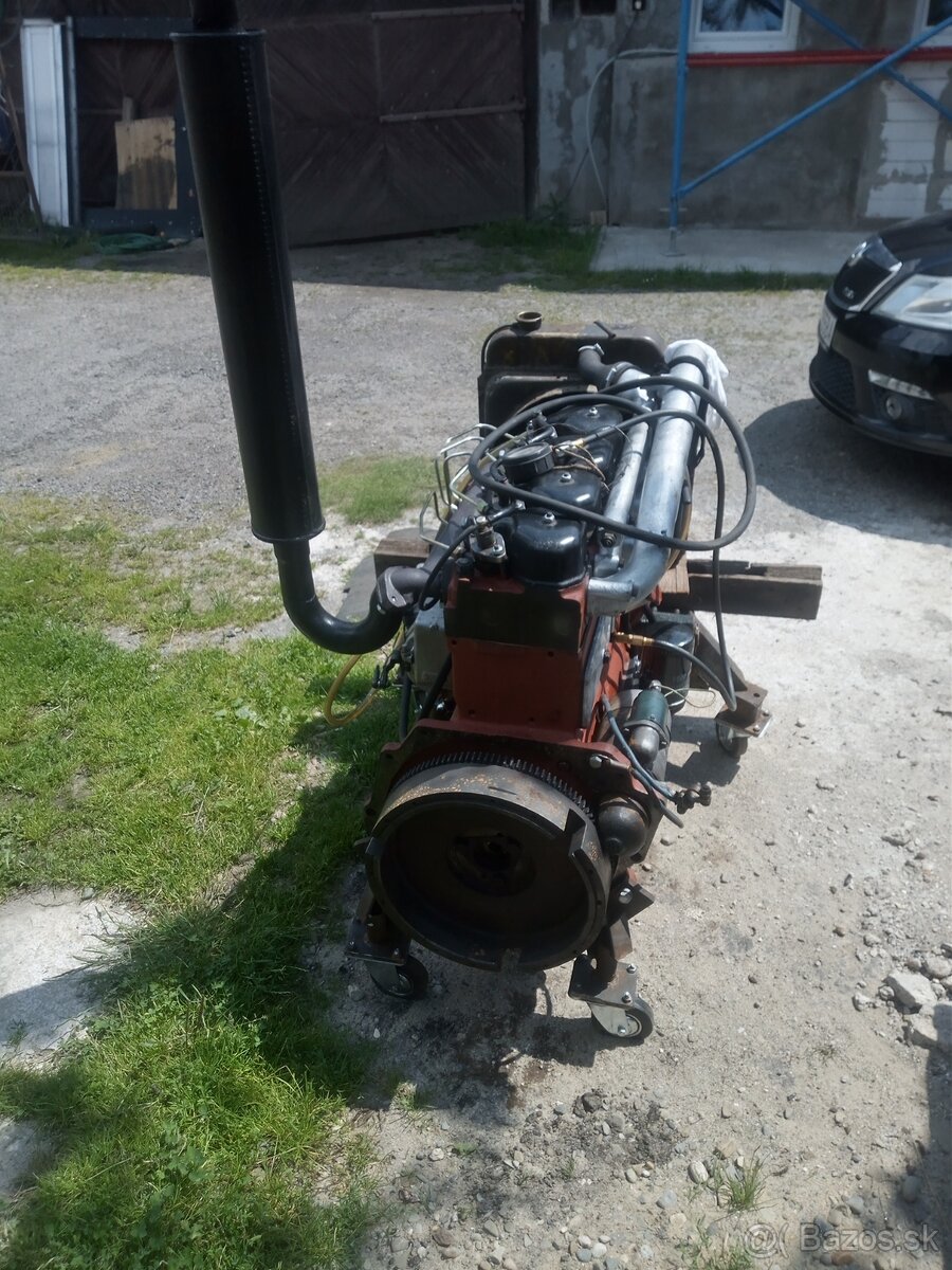 Motor Zetor 5501 - 3