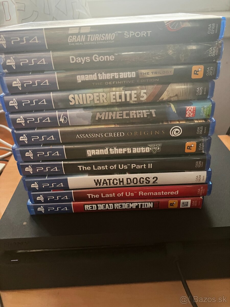 PS4 slim 500GB + 11 hier - 3