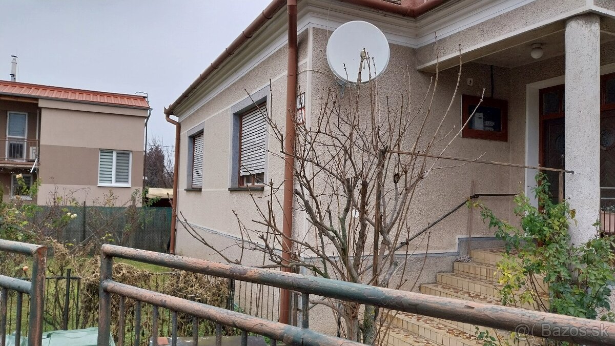 Na predaj podpivničený RD v Komárne, na Leteckom poli. - 3