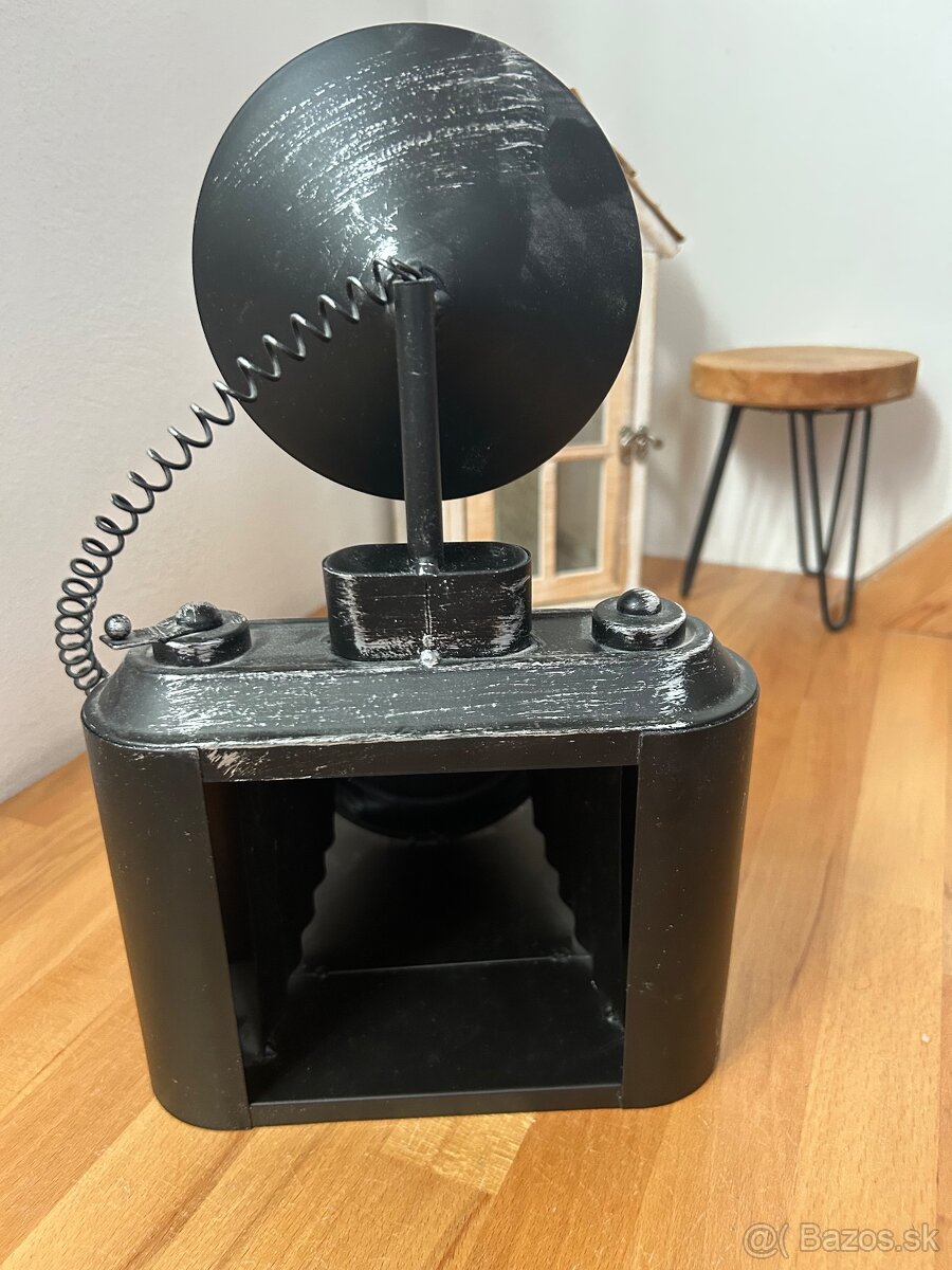 Hodiny v tvare fotoaparátu - 3