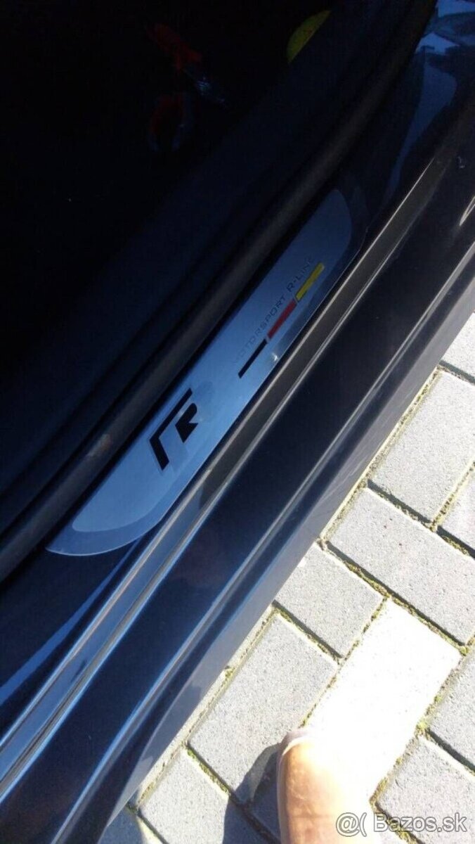 R-LINE prahové lišty VOLKSWAGEN - 3