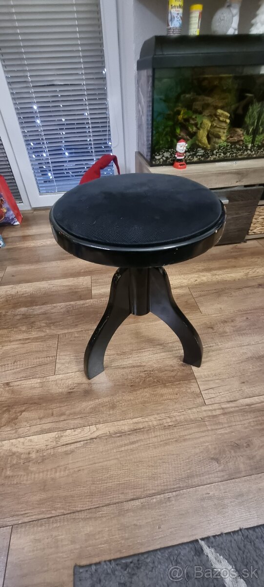 Stolička ku klavíru - 3