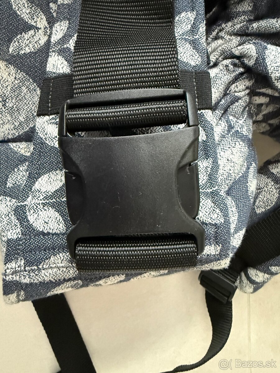 Ergonomický nosič NoMa baby4 - 3