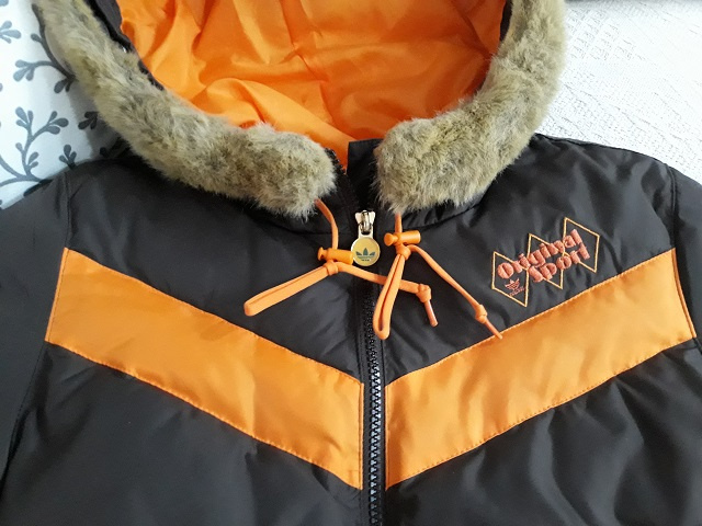 Predám ako novú dámsku zimnú vetrovku zn. Adidas - 3