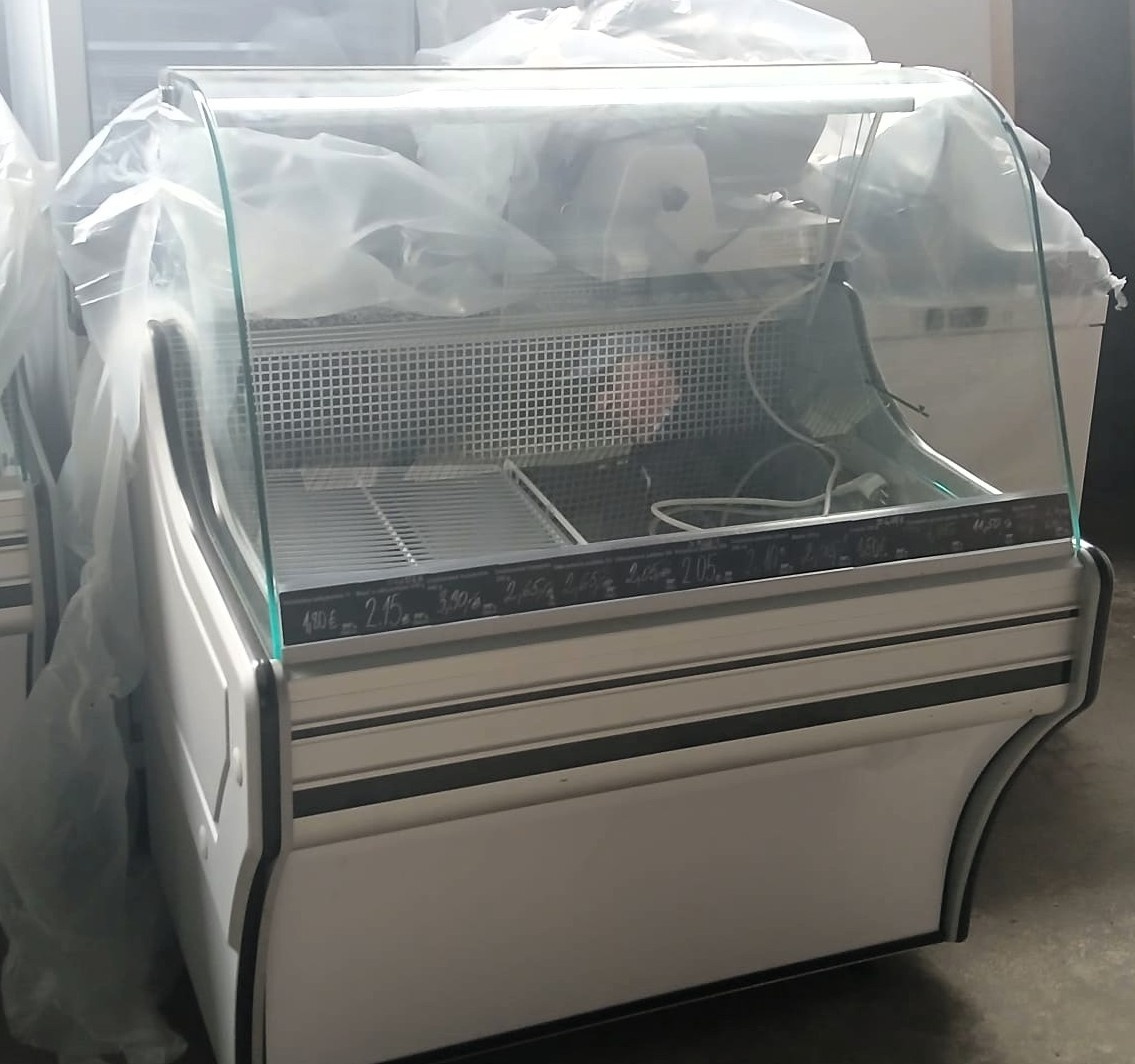 Vitrínová chladnička - 3