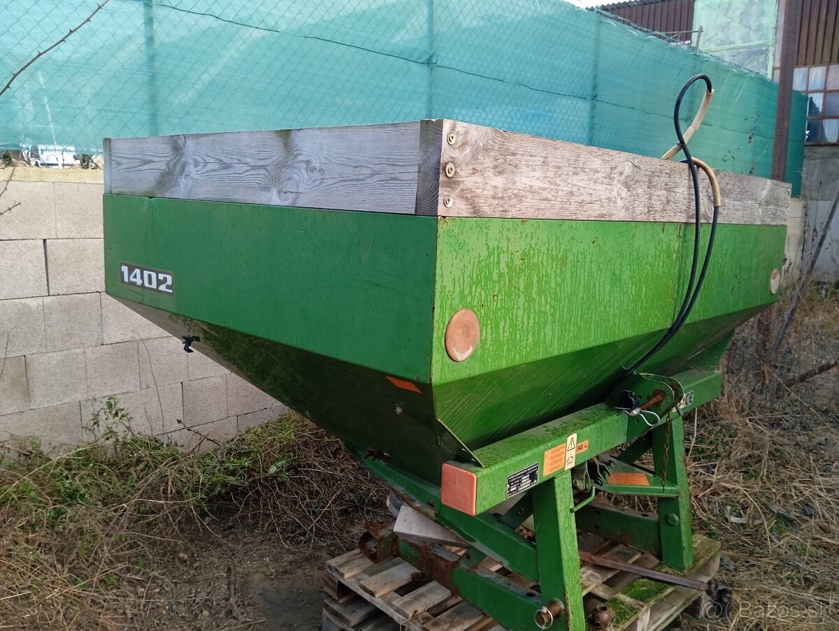 Predám rozmetadlo hnojiva - 3