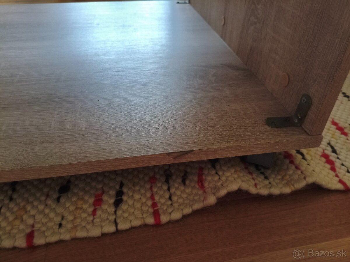 Konferenčný stolík - 3