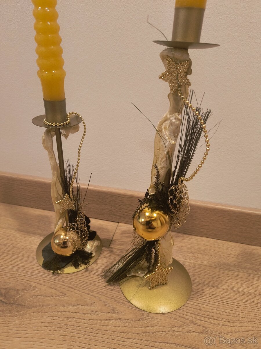 Zlaté kovové svietniky - 3