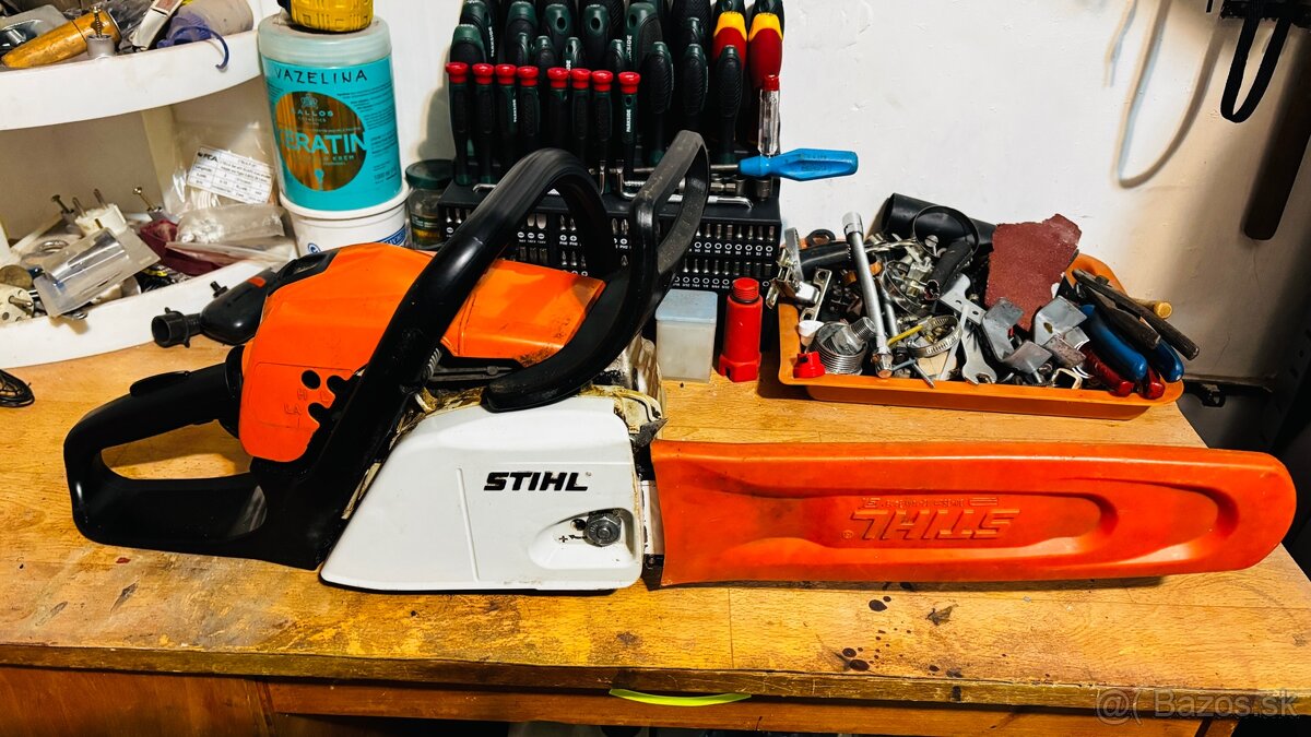 Predám STIHL MS211 - 3
