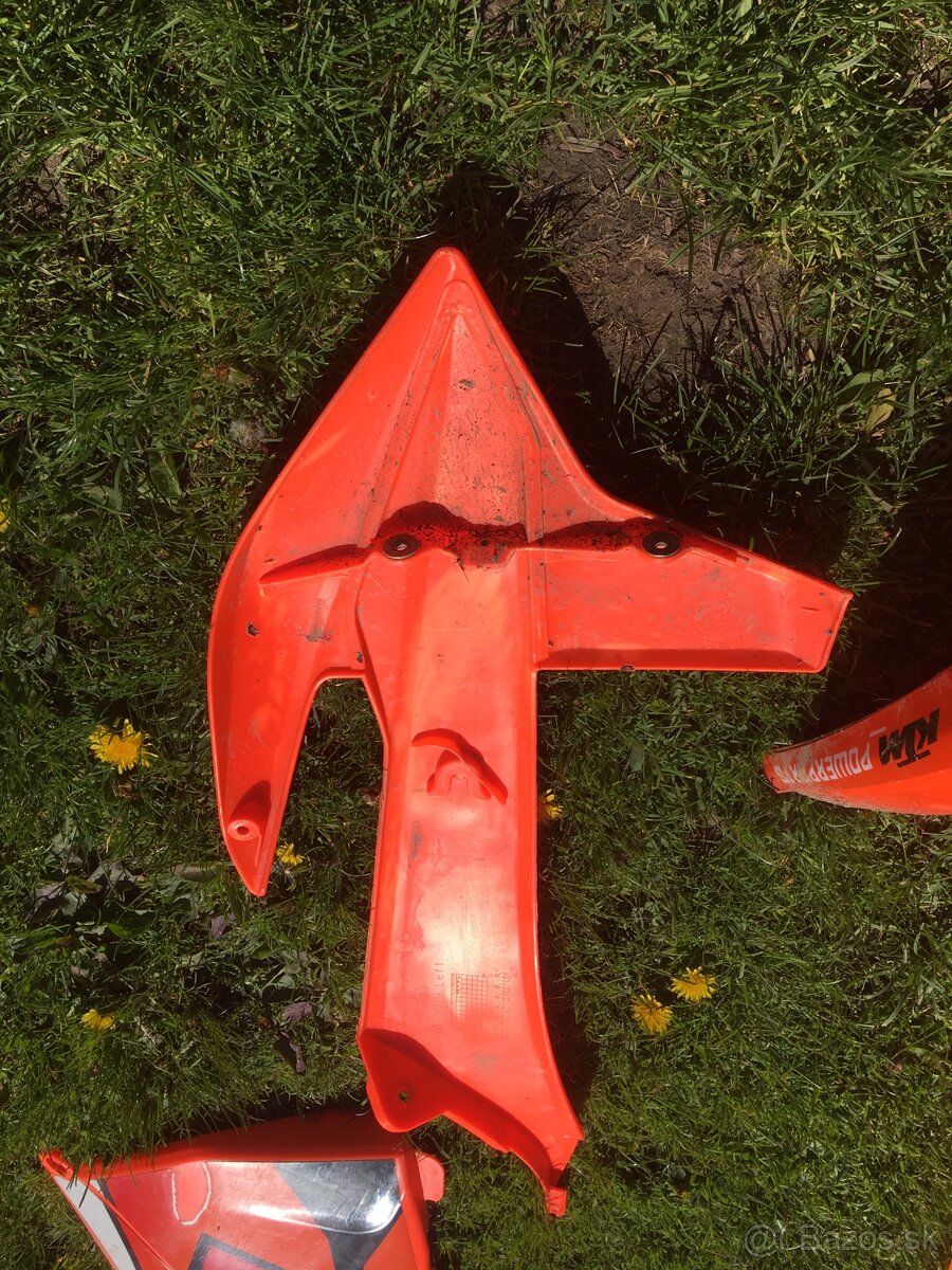 Ktm plasty