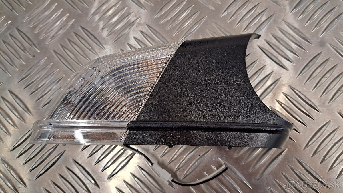 Smerovka zrkadla - ŠKODA OCTAVIA 2 - 3