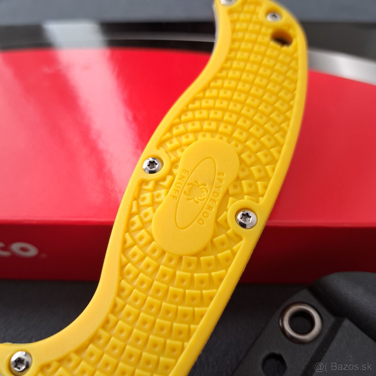 Spyderco Enuff 2 - 3