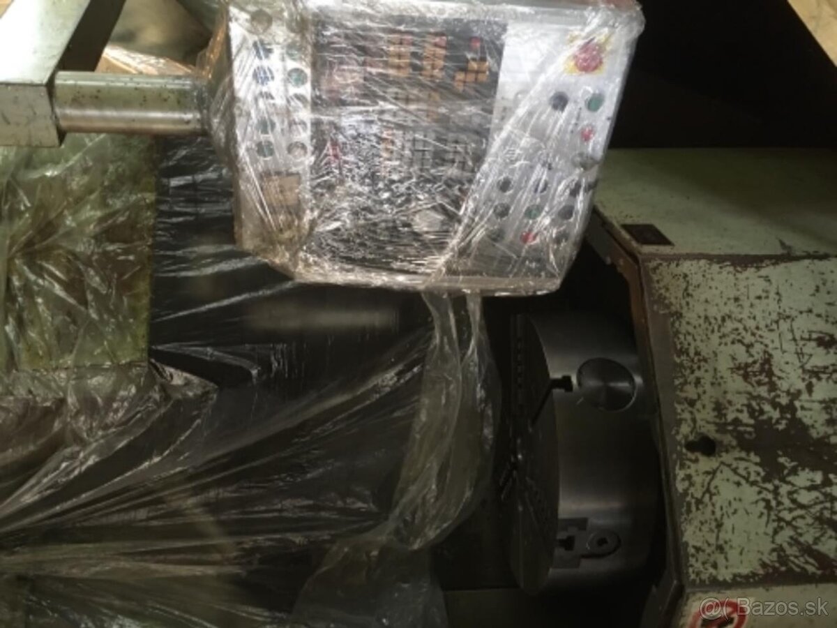 Karusel TOS Hulin MCSK 8 CNC (4284) - 3